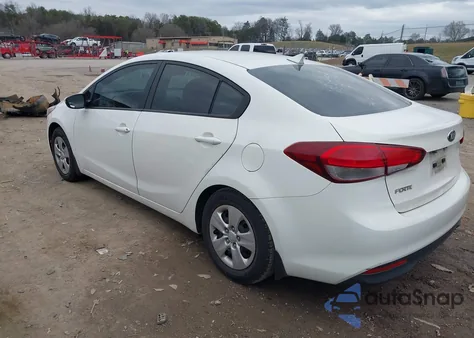 2017 Kia Forte Lx из США, поврежденный, VIN 3KPFK4A74HE063290